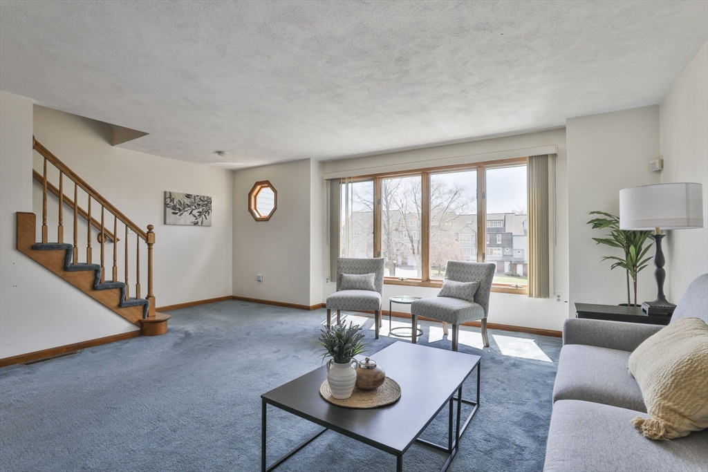 804 Reynolds Dr 804