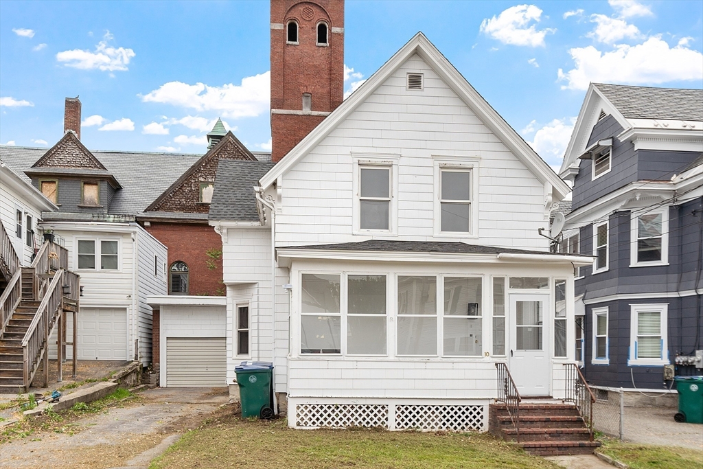 10 3rd Ave