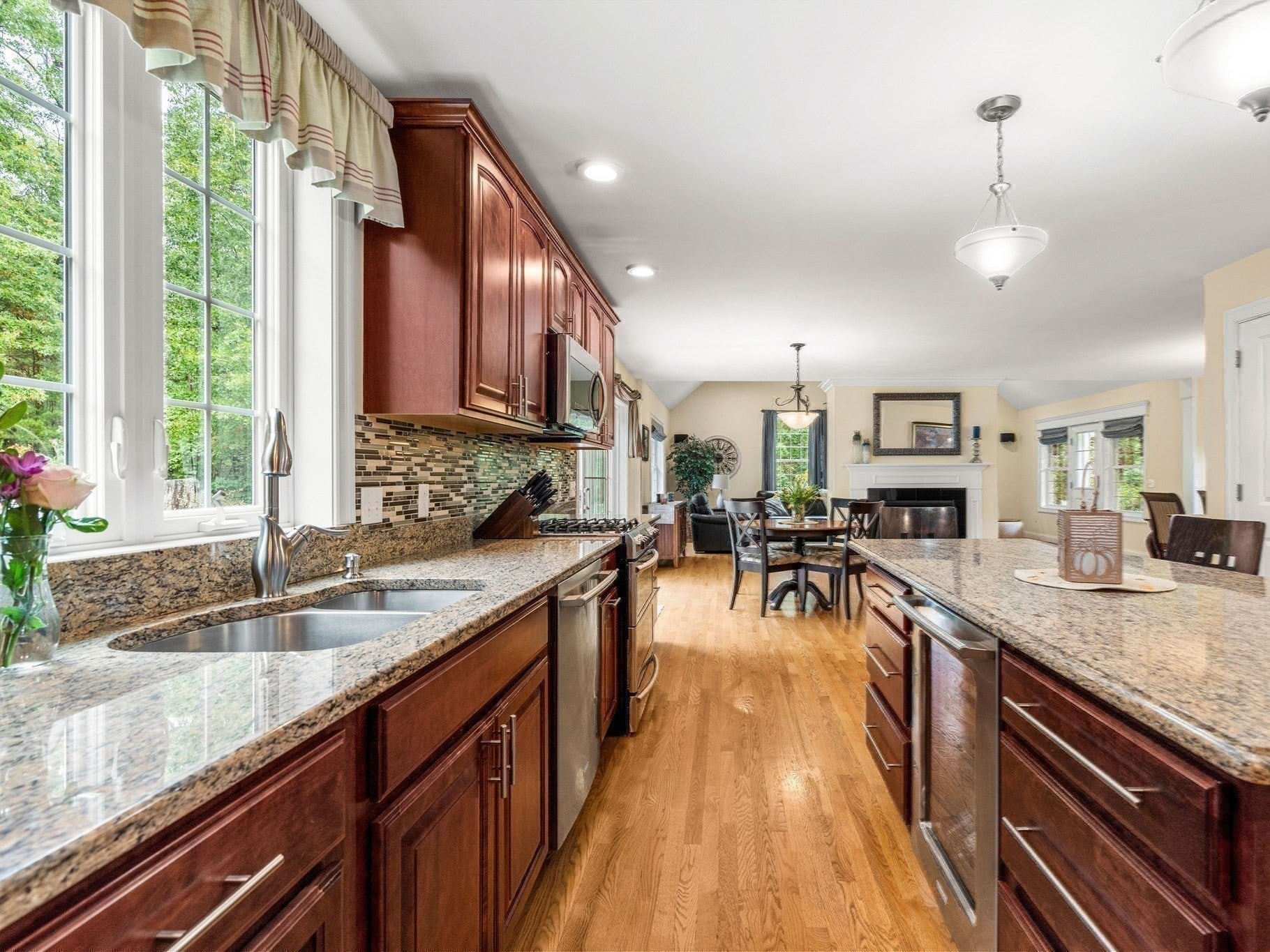 190 Berry St, North Andover, MA, 190 Berry St, North Andover, MA Photo #10