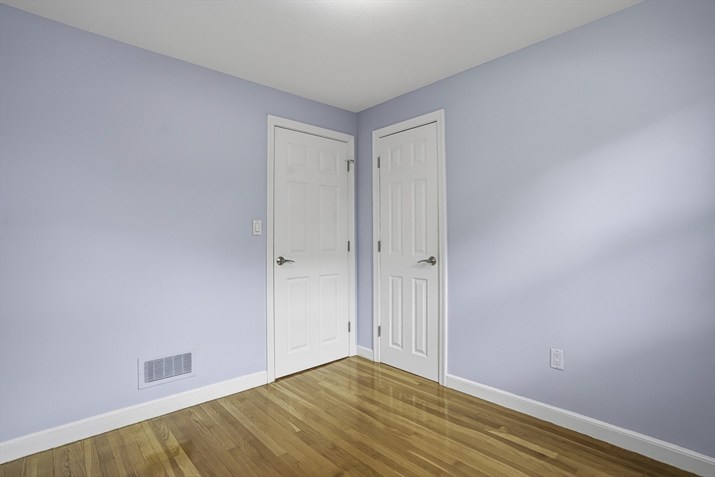 56 Yarmouth Rd, Norwood, MA Photo #16