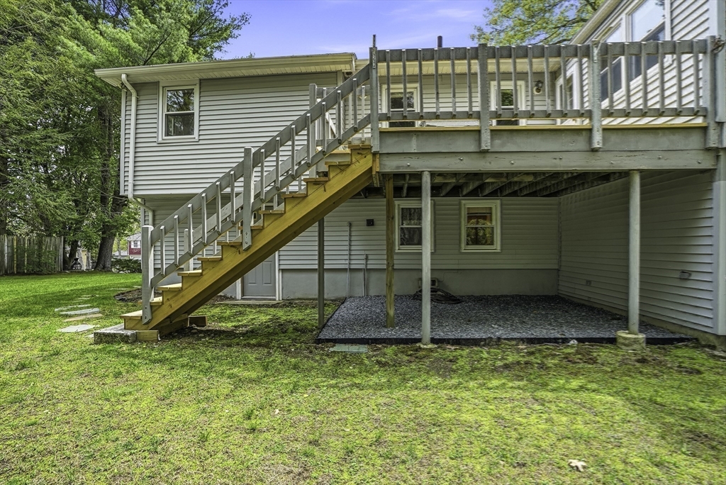56 Yarmouth Rd, Norwood, MA Photo #38