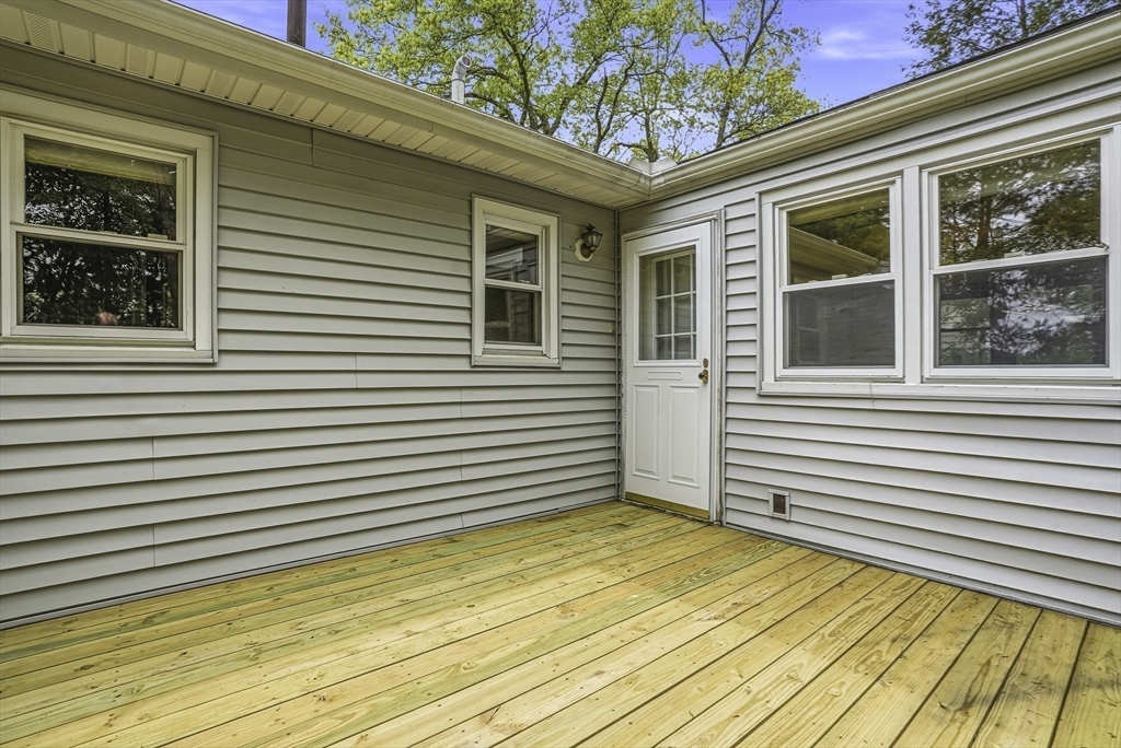 56 Yarmouth Rd, Norwood, MA Photo #35