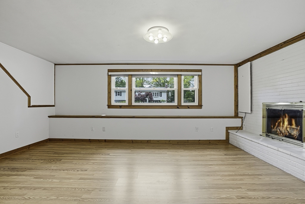 56 Yarmouth Rd, Norwood, MA Photo #24