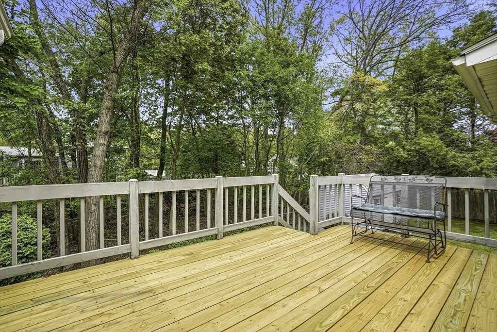 56 Yarmouth Rd, Norwood, MA Photo #33