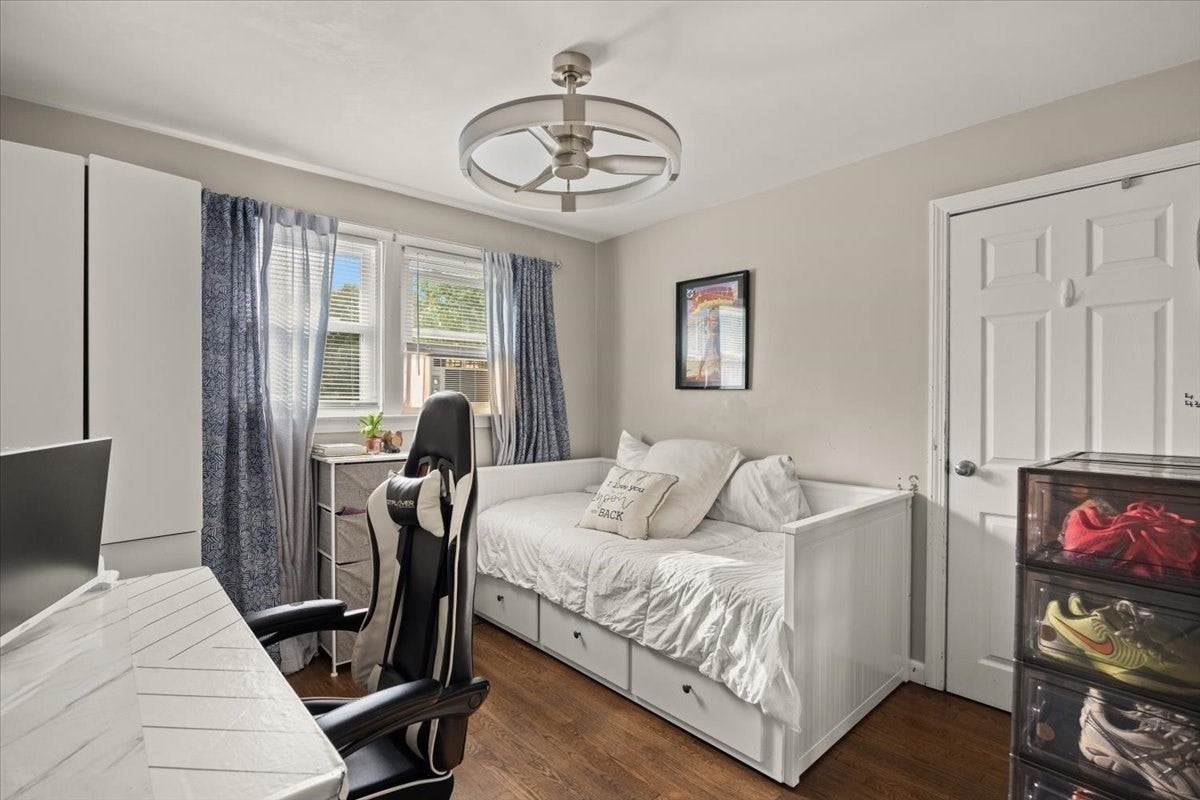 140 Tosca Dr, Brockton, MA, 140 Tosca Dr, Brockton, MA Photo #19