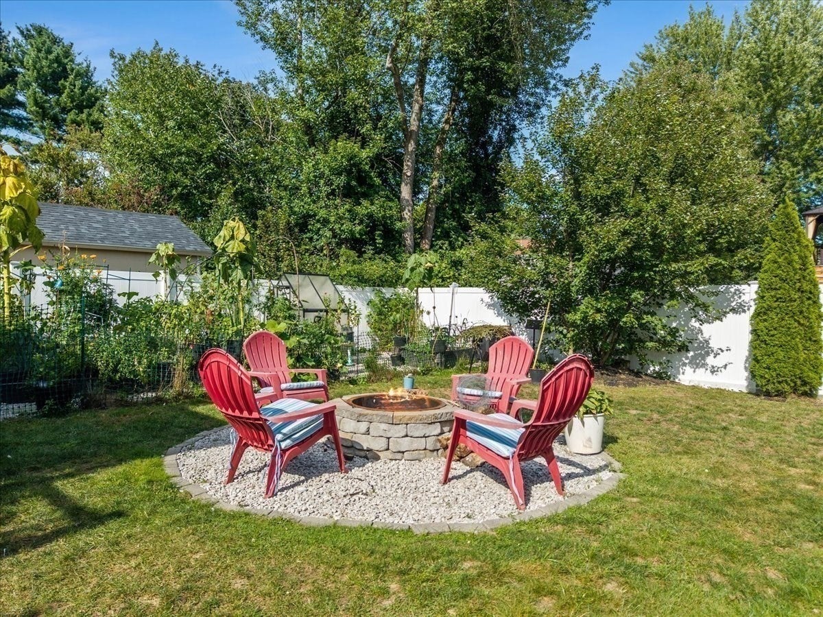 140 Tosca Dr, Brockton, MA, 140 Tosca Dr, Brockton, MA Photo #26