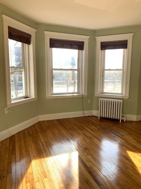 1633 Commonwealth Ave 1