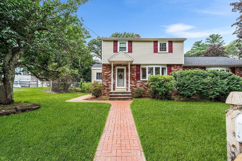 25 Tanglewood Ave