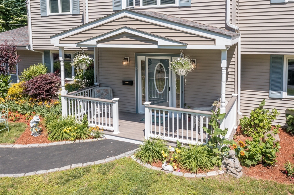 12 Emerson St
