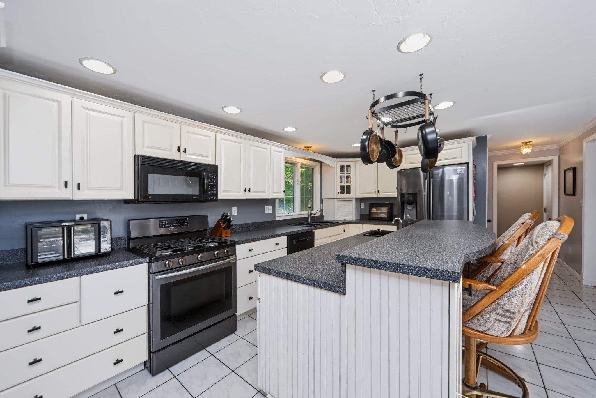 24 Evergreen Rd, Lakeville, MA, 24 Evergreen Rd, Lakeville, MA Photo #8