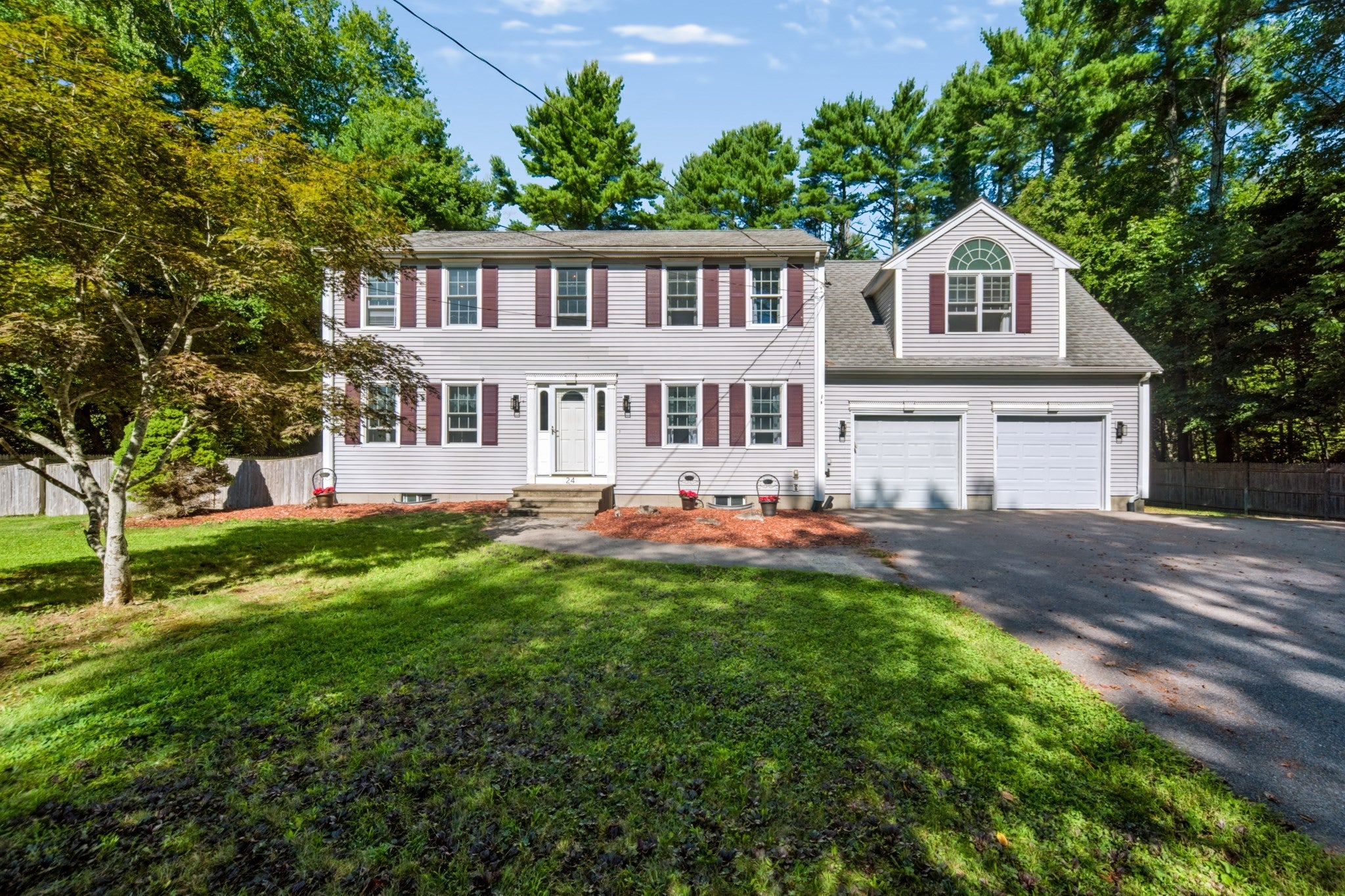 24 Evergreen Rd