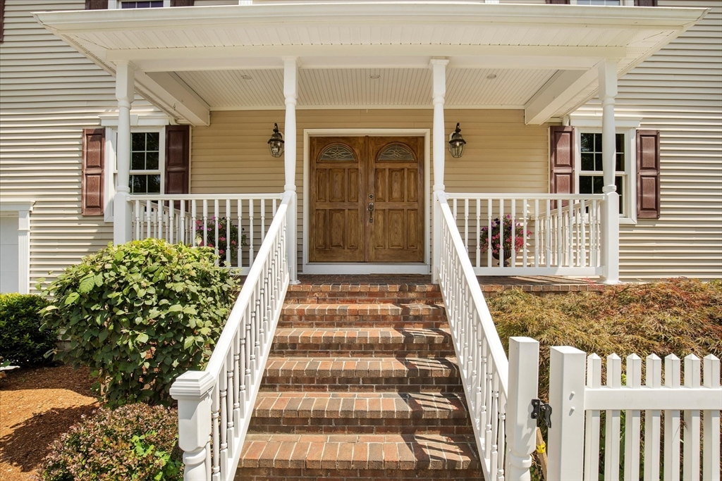 220 Mattapoisett Rd