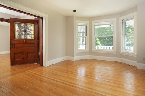 1603 Centre St - Newton MA 02461