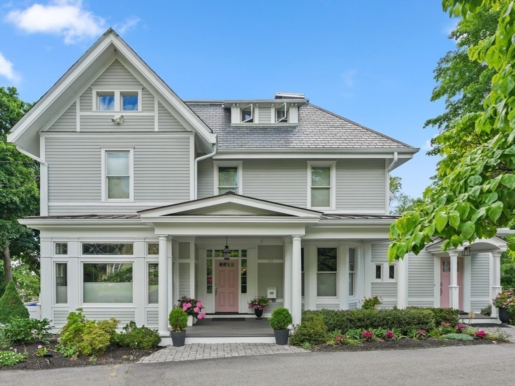 152 Adams Street