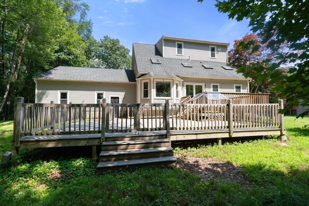 29 Chipper Hill Rd