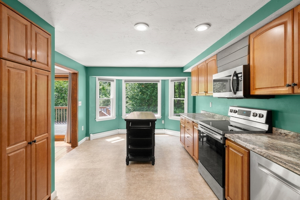 29 Chipper Hill Rd