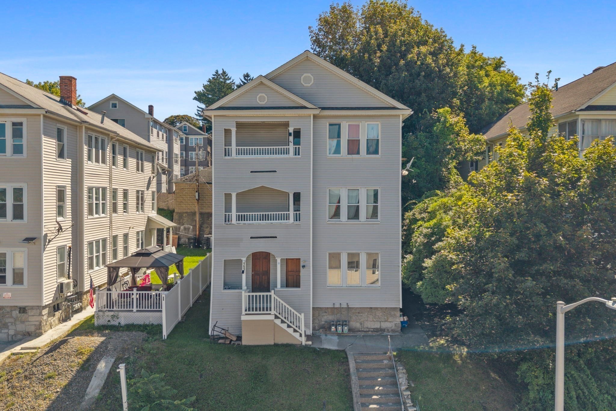 169 Perry Ave, Worcester, MA, 169 Perry Ave, Worcester, MA Photo #2