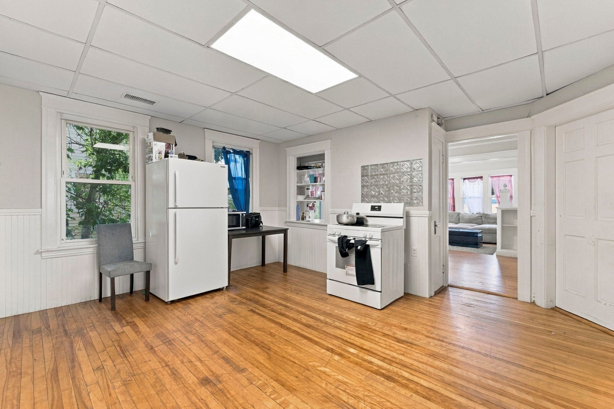169 Perry Ave, Worcester, MA, 169 Perry Ave, Worcester, MA Photo #4
