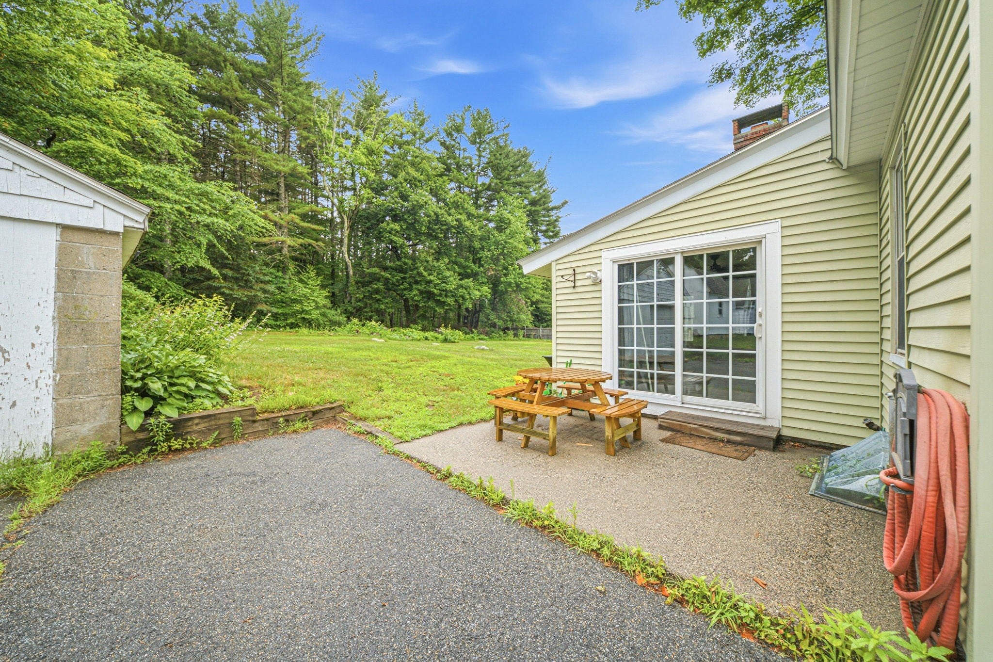 26 Hough Rd