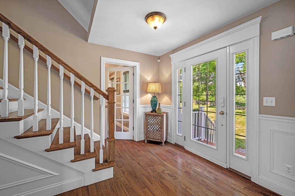 103 Wenham Rd