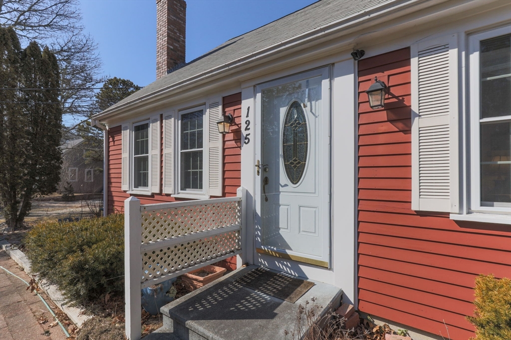 125 Wamsutta Rd