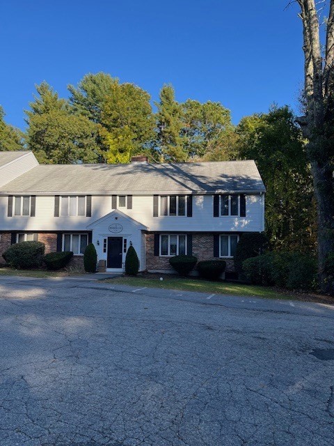 3 Pinebrook Ln 3