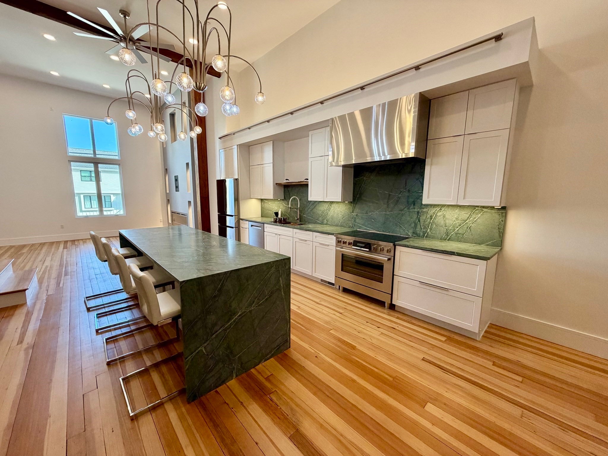1001 Shirley St #3, Winthrop, MA Photo #2