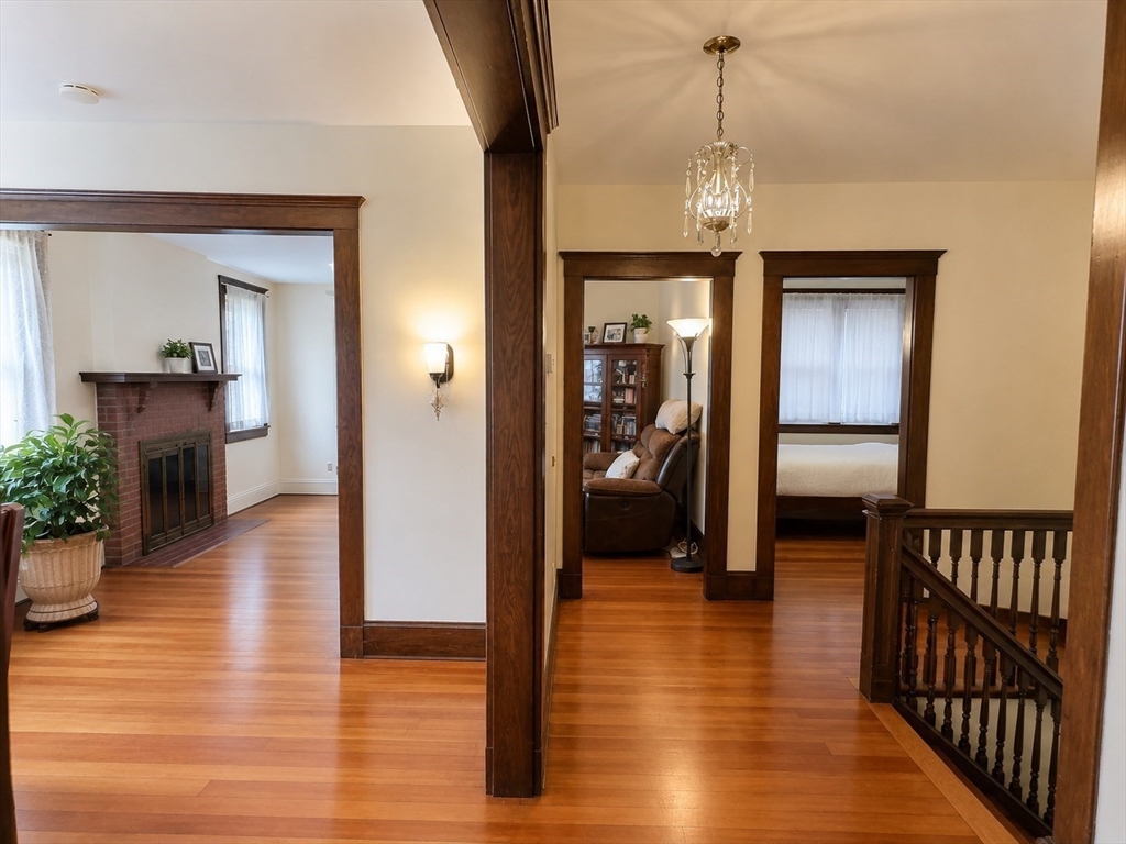 25-27 Florence Ave 2