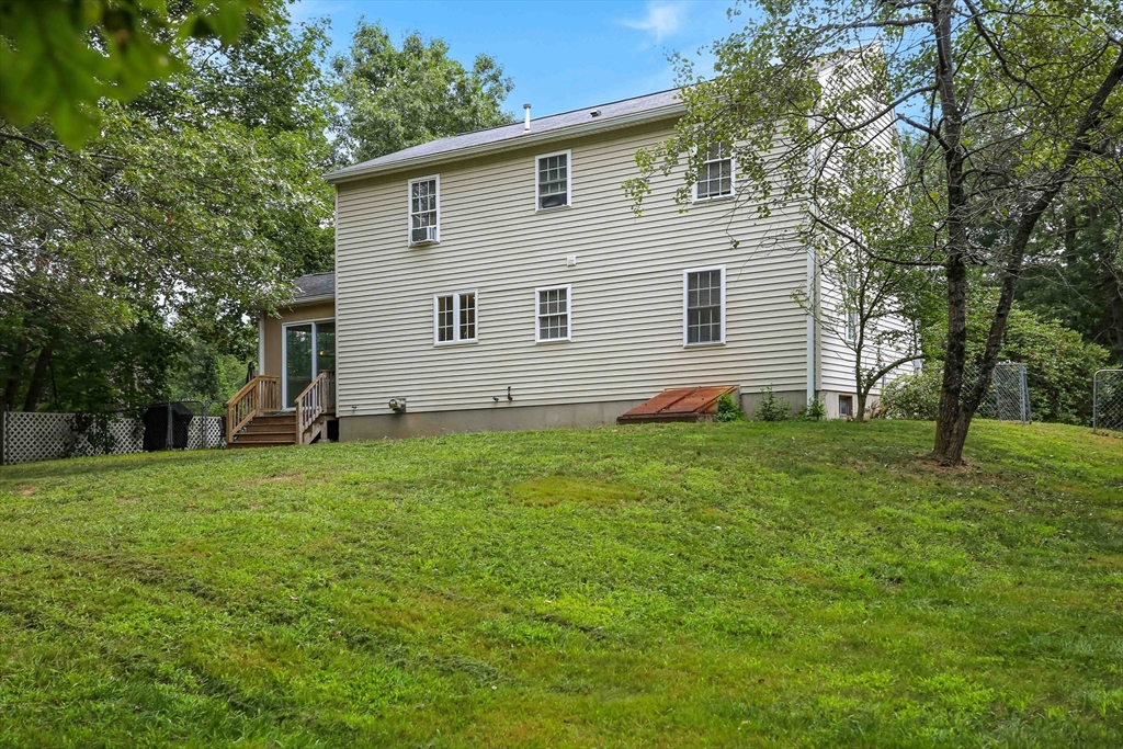 9 Center Rd