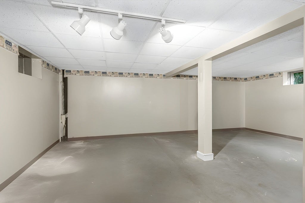 104 Nichols Street, Wilmington, MA, 104 Nichols Street, Wilmington, MA Photo #27