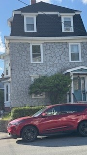 22 Howard