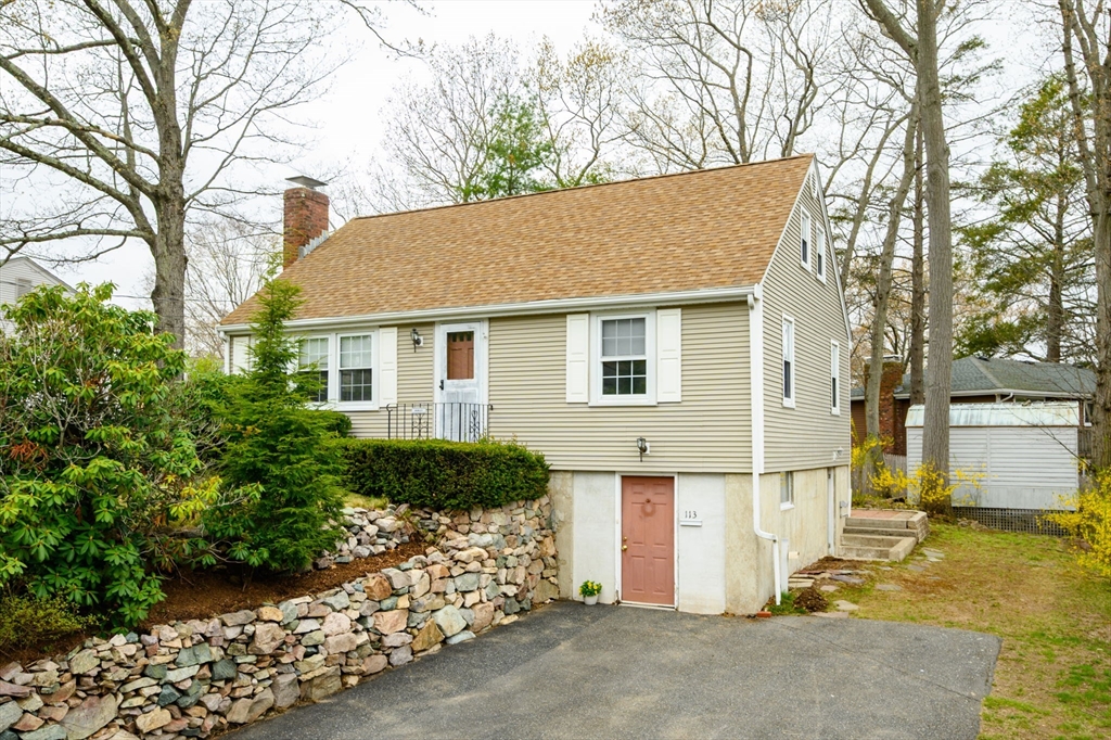 113 Ledgewood Rd