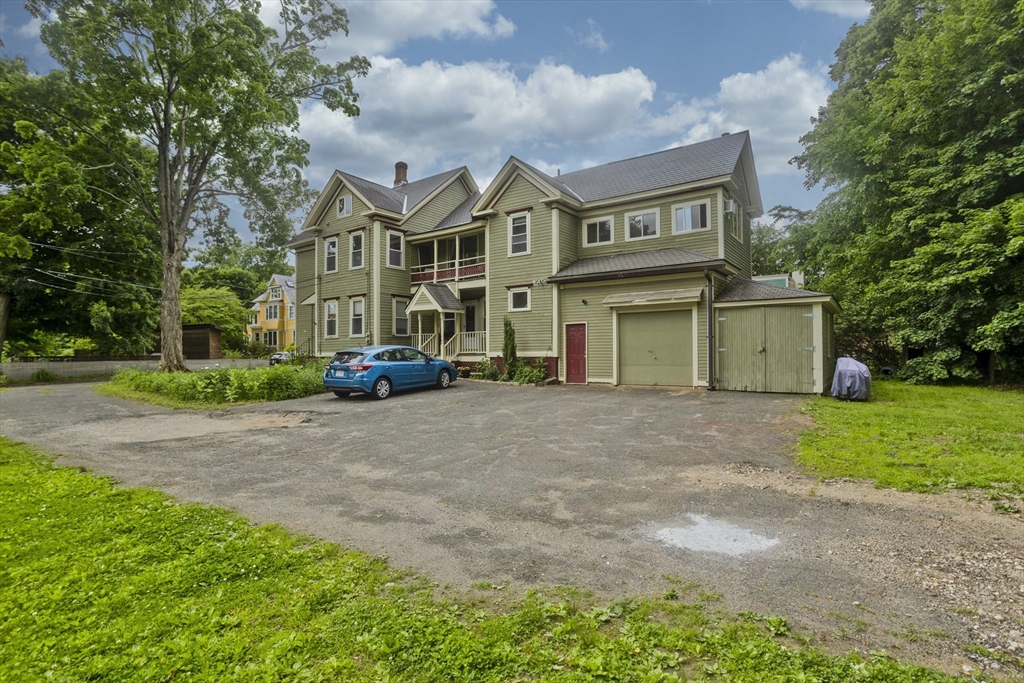 78 Lyman Rd