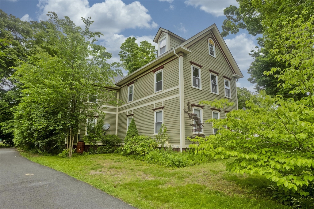 78 Lyman Rd