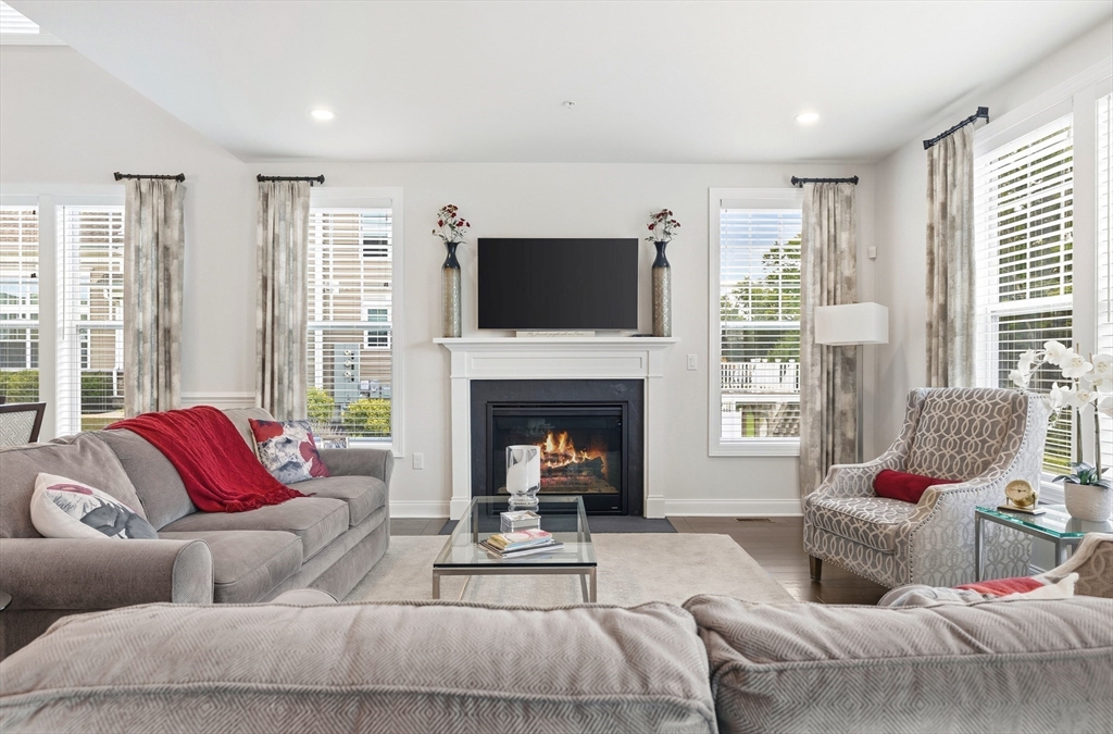 85 Phoebe St 46