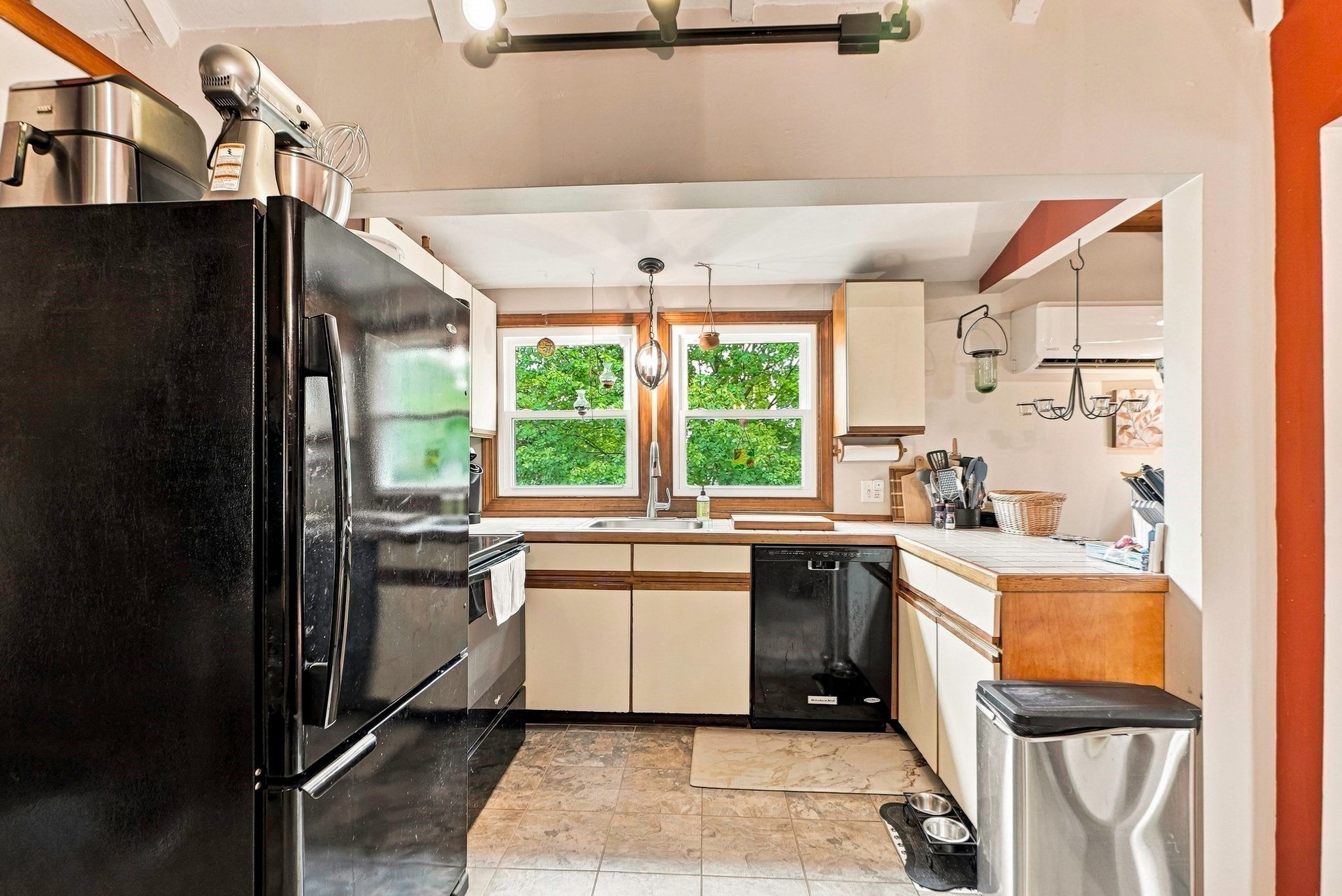 32 Carroll Street, Milford, MA Photo #25