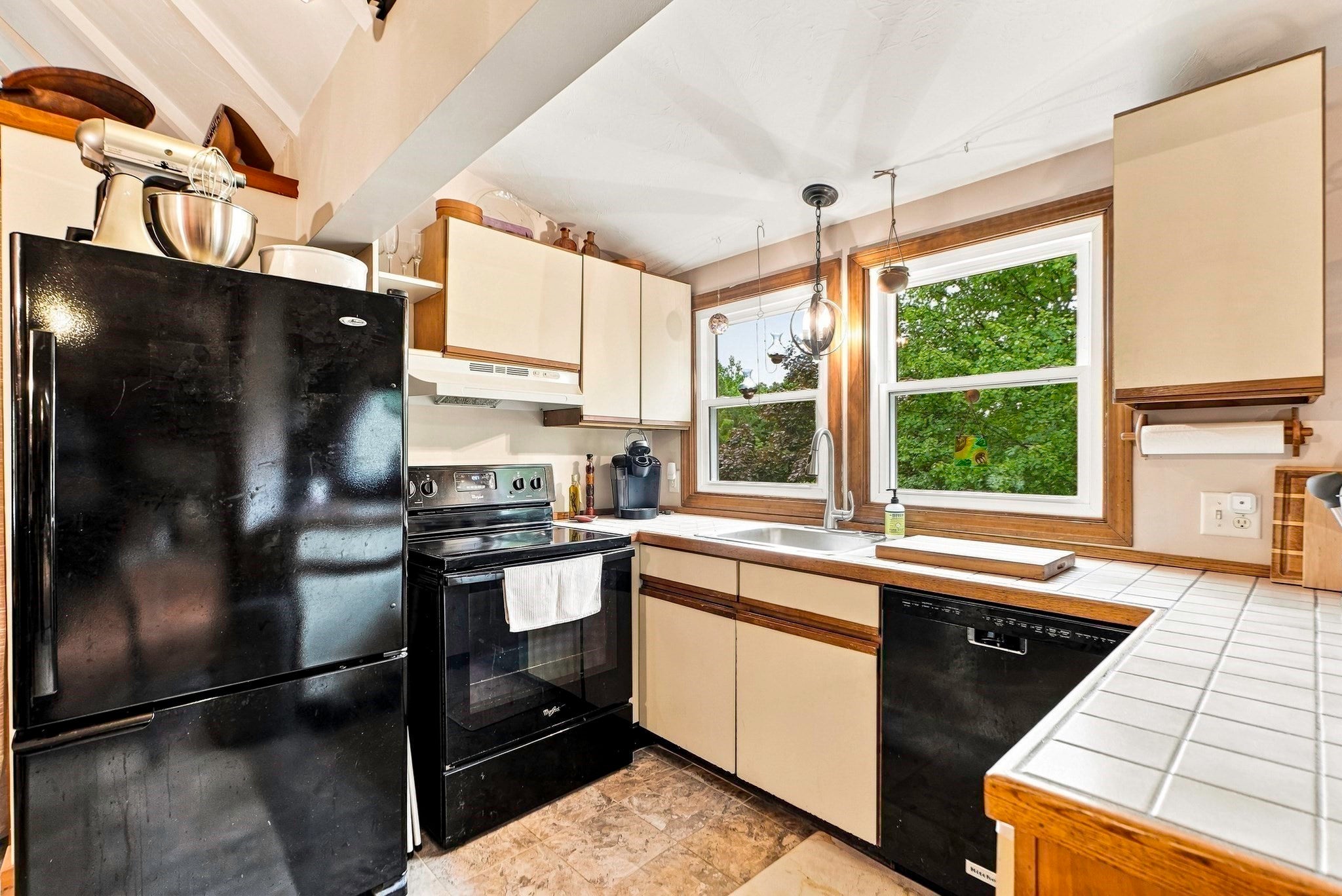 32 Carroll Street, Milford, MA Photo #24
