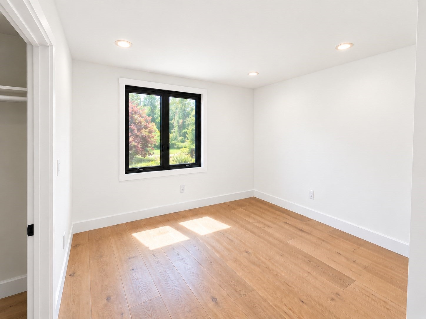 40 Hollytree RD, Stoughton, MA Photo #6