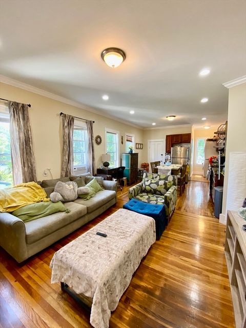 Photo of 5-9 Fuller St #7, Waltham, MA 02453 (MLS # 73522546)