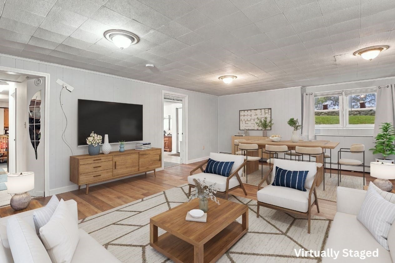 160 Millbury Street, Auburn, MA Photo #24