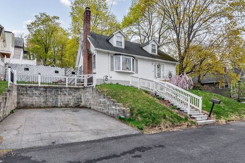 6 Endicott Street Lawrence MA 01841