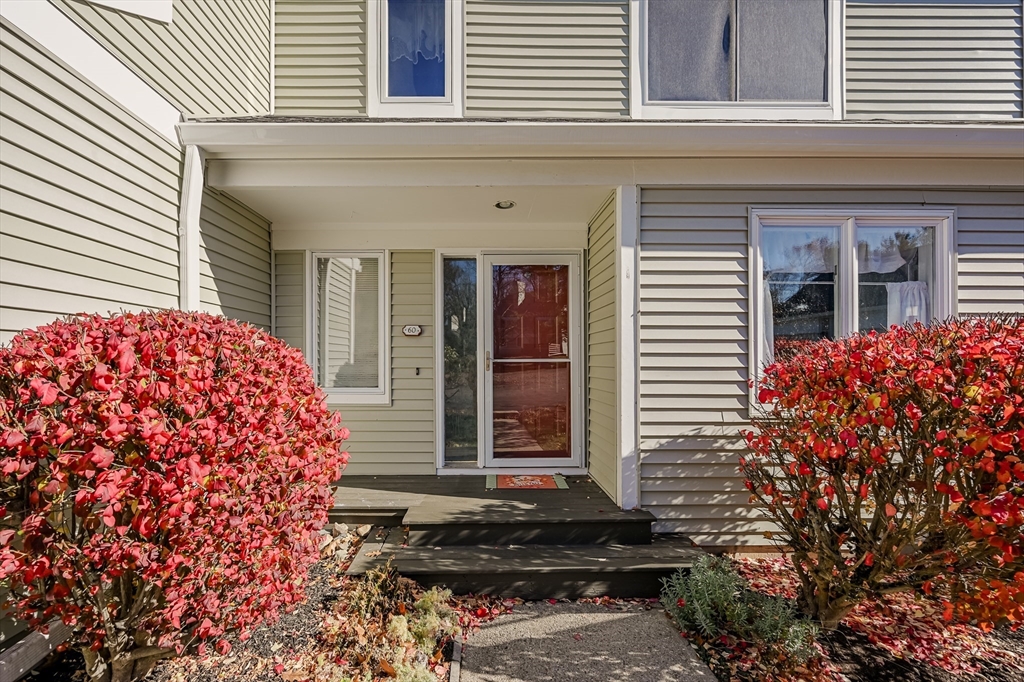 60 Stone Ridge Rd 60