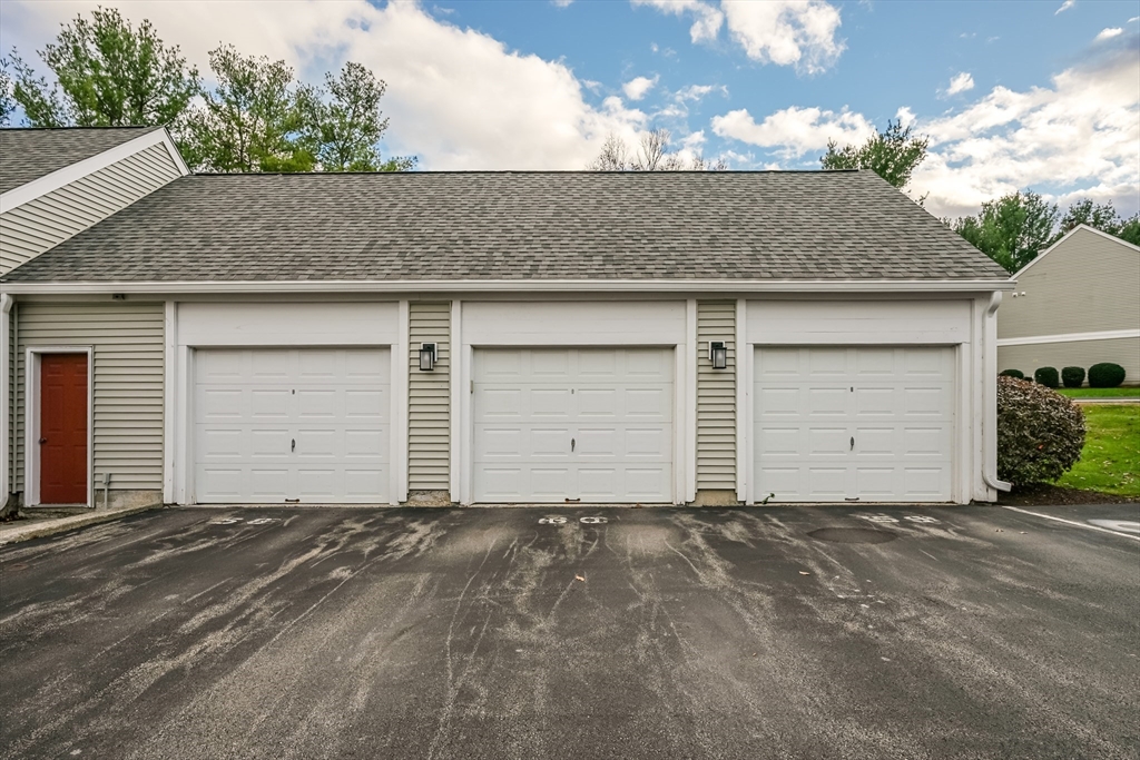 60 Stone Ridge Rd 60