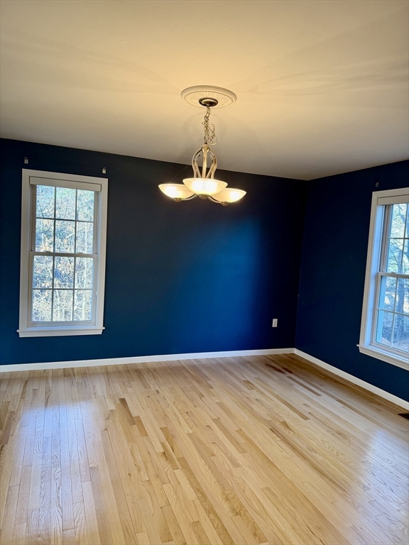 466 Commonwealth Road