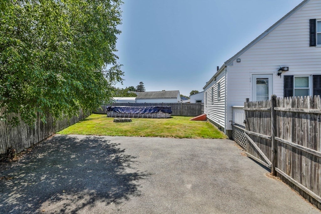 26 Purdon Ave, Lynn, MA Photo #30
