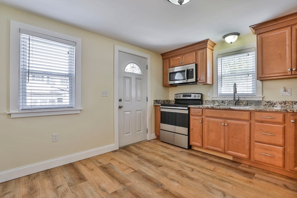 26 Purdon Ave, Lynn, MA Photo #12
