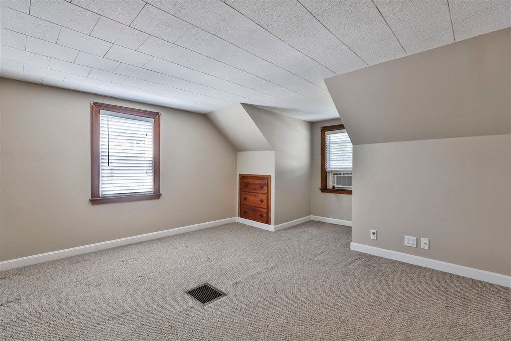 26 Purdon Ave, Lynn, MA Photo #21