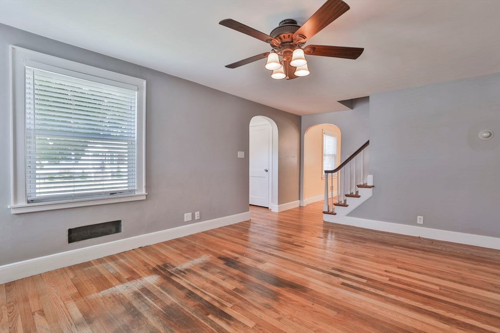 26 Purdon Ave, Lynn, MA Photo #4
