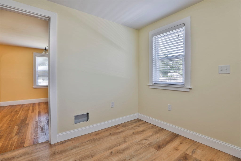 26 Purdon Ave, Lynn, MA Photo #15