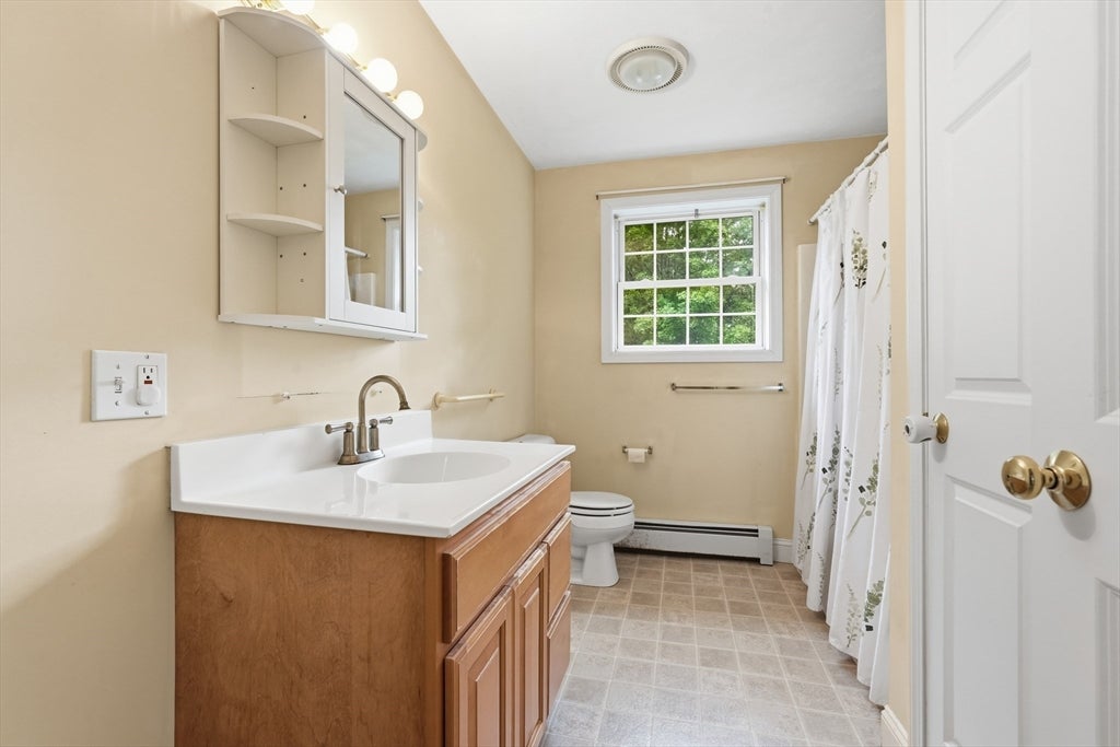 27 Fountain Street #1, Orange, MA, 27 Fountain Street #1, Orange, MA Photo #18